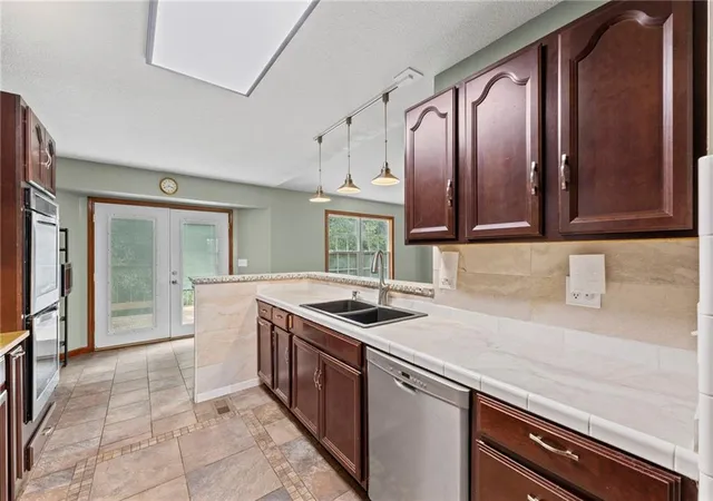 Photo 3 of Single family home for sale at 24129 Hollingsworth Rd, Mc Louth, KS 66054 | MLS# 2642422 | Listing updated on 2026-10-16