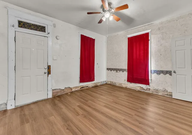 Photo 3 of Single family home for sale at 2211 Jones St, Saint Joseph, MO 64506 | MLS# 2642442 | Listing updated on 2026-09-18