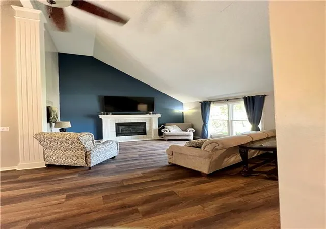 Photo 4 of Sale Pending at 7328 N Corrington Ave, Kansas City, MO 64119 | MLS# 2642445 | Listing updated on 2026-09-27