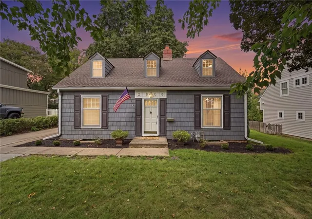 Photo 2 of Single family home for sale at 2808 W 51st Terrace, Westwood, KS 66205 | MLS# 2642446 | Listing updated on 2026-10-09