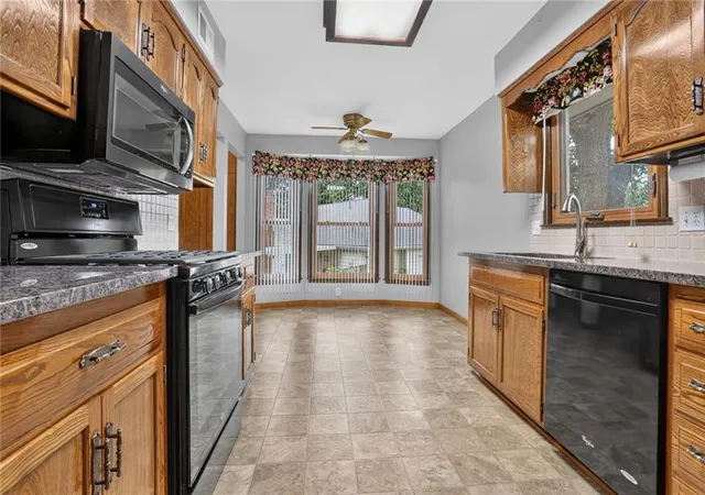 Photo 1 of Sale Pending at 1113 S Valley Rd, Olathe, KS 66061 | MLS# 2642461 | Listing updated on 2026-09-24