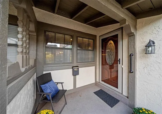 Photo 4 of Condo for sale at 10242 Foster St, Overland Park, KS 66212 | MLS# 2642474 | Listing updated on 2026-10-01