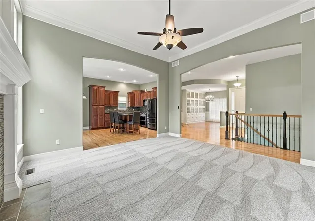 Photo 3 of Single family home for sale at 10108 N Willow Ave, Kansas City, MO 64157 | MLS# 2642518 | Listing updated on 2026-10-18