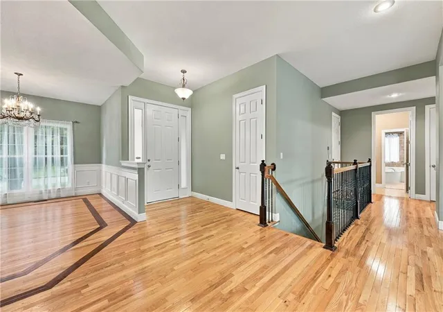 Photo 3 of Single family home for sale at 10108 N Willow Ave, Kansas City, MO 64157 | MLS# 2642518 | Listing updated on 2026-09-30