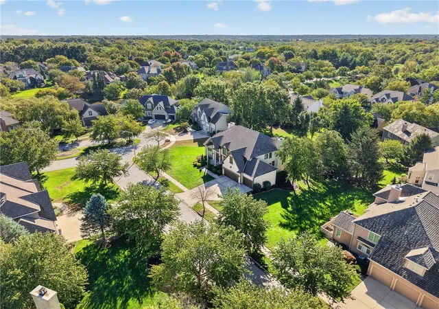 Photo 2 of Single family home for sale at 4549 W 141st Terrace, Overland Park, KS 66224 | MLS# 2642533 | Listing updated on 2026-10-08
