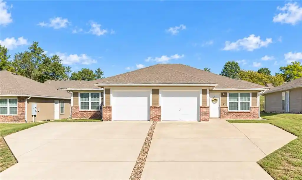 Listing Photo 18 - Condo for sale in 609 W Market St located at 609 W Market St, Warrensburg, MO 64093 - Unit 609 W Market St
