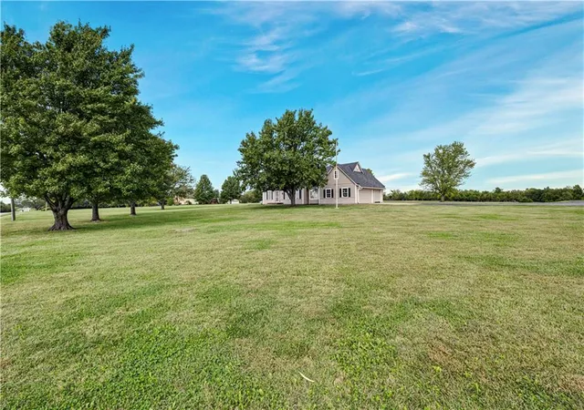 Photo 3 of Single family home for sale at 2000 E 195th Street, Belton, MO 64012 | MLS# 2642566 | Listing updated on 2026-10-01