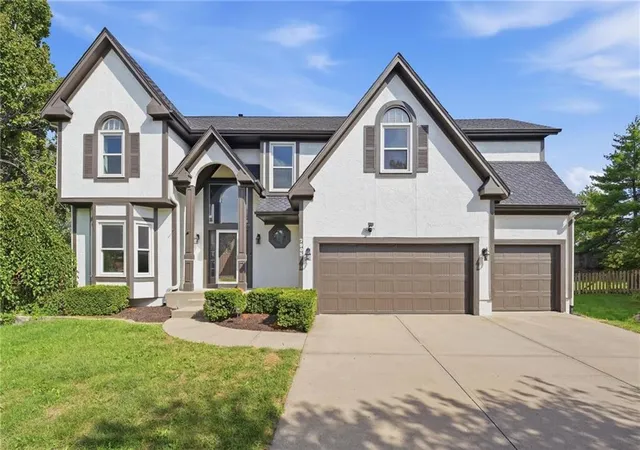 Photo 1 of Single family home for sale at 7903 W 129th Terrace, Overland Park, KS 66213 | MLS# 2642572 | Listing updated on 2026-10-01
