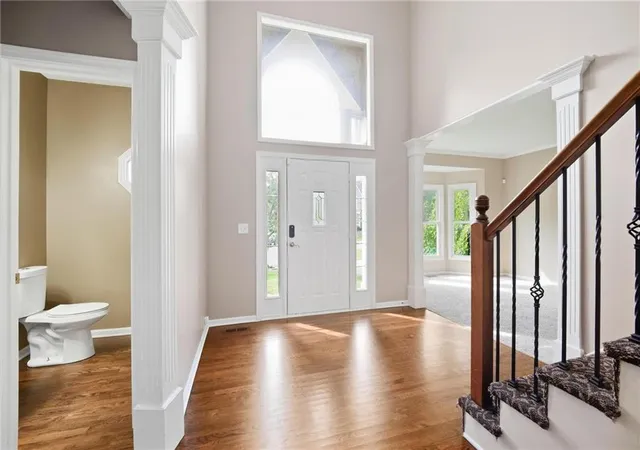 Photo 4 of Single family home for sale at 7903 W 129th Terrace, Overland Park, KS 66213 | MLS# 2642572 | Listing updated on 2026-10-01