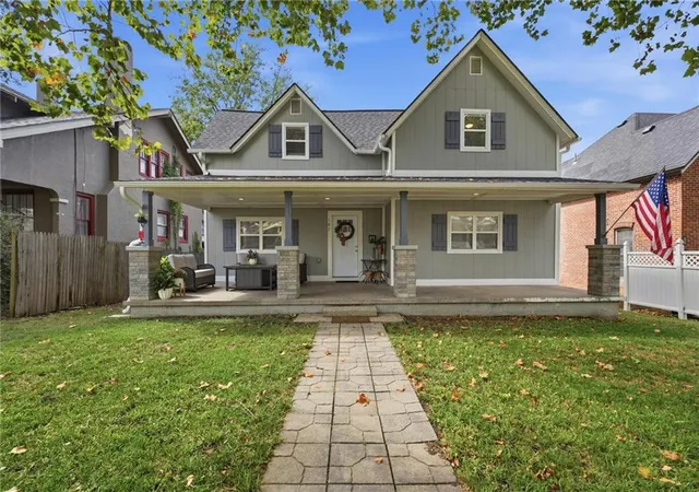 Photo 1 of Single family home for sale at 107 E Wea St, Paola, KS 66071 | MLS# 2642589 | Listing updated on 2026-09-18