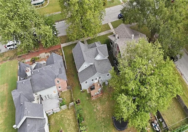 Photo 25 of Single family home for sale at 107 E Wea St, Paola, KS 66071 | MLS# 2642589 | Listing updated on 2026-10-18