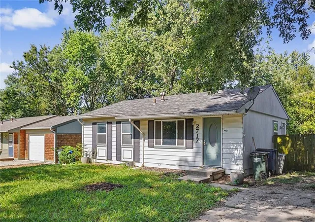 Photo 2 of Single family home for sale at 2717 Bonanza St, Lawrence, KS 66046 | MLS# 2642591 | Listing updated on 2026-09-17