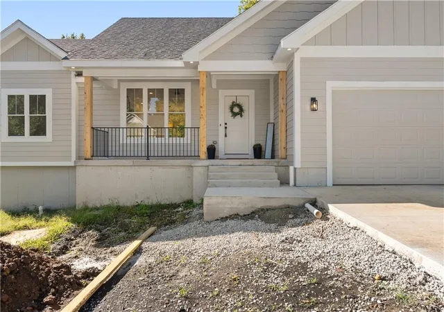 Photo 4 of Single family home for sale at 1306 Hamilton St, Pleasant Hill, MO 64080 | MLS# 2642597 | Listing updated on 2026-10-03