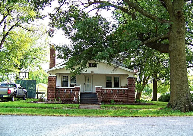 Photo 3 of Single family home for sale at 505 Queen St, King City, MO 64463 | MLS# 2642605 | Listing updated on 2026-09-24