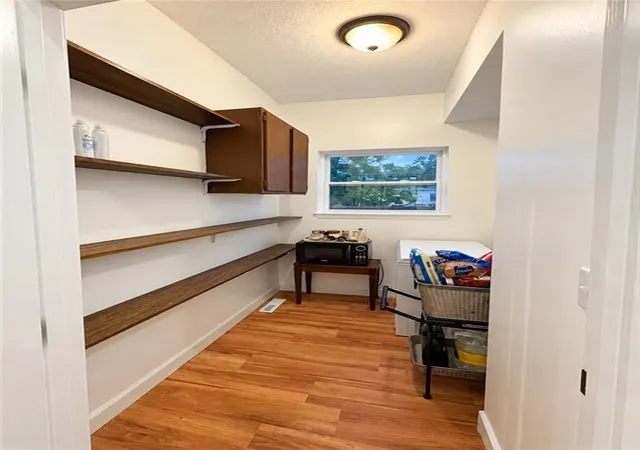Photo 4 of Single family home for sale at 813 Columbia Ave, Leavenworth, KS 66048 | MLS# 2642608 | Listing updated on 2026-10-18