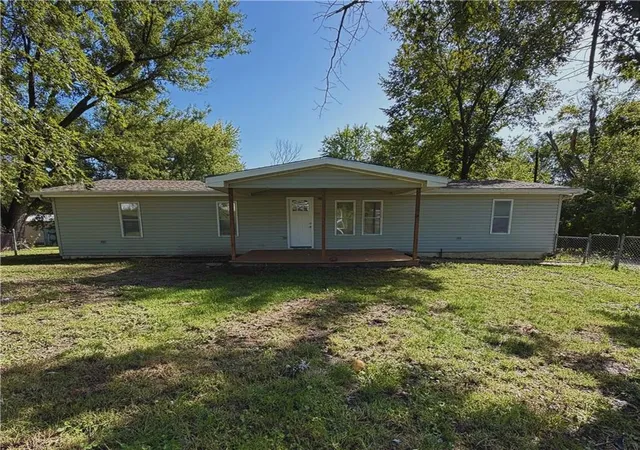 Photo 2 of Single family home for sale at 30877 Rhonda St, Lawson, MO 64062 | MLS# 2642625 | Listing updated on 2026-09-23