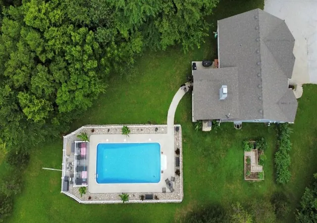 Photo 3 of Sale Pending at 1843 Northwest 515th Rd, Kingsville, MO 64061 | MLS# 2642628 | Listing updated on 2026-09-22