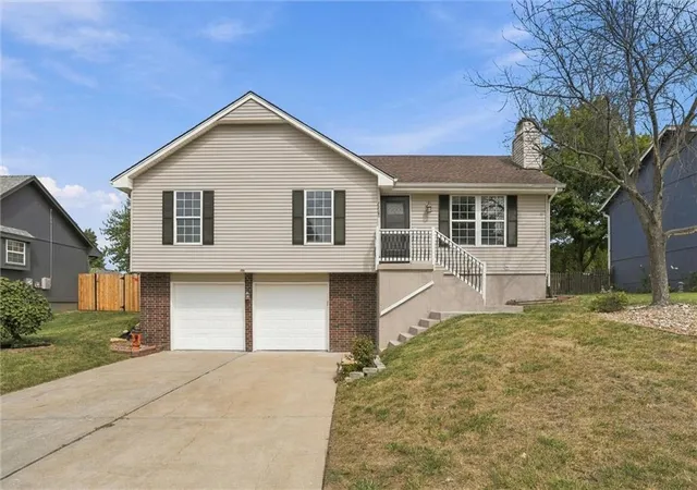 Photo 1 of Single family home for sale at 2208 Se 6th Street, Lees Summit, MO 64063 | MLS# 2642638 | Listing updated on 2026-10-07