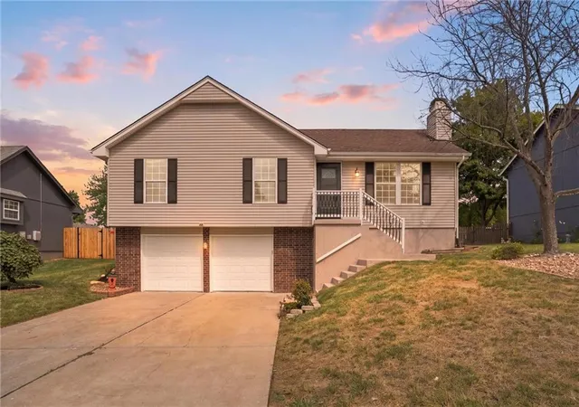 Photo 2 of Single family home for sale at 2208 Se 6th Street, Lees Summit, MO 64063 | MLS# 2642638 | Listing updated on 2026-10-07