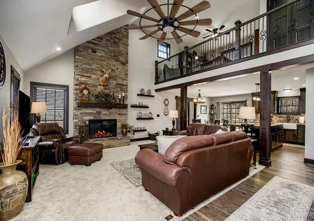 Photo 4 of Single family home for sale at 2909 S 74th Street, Kansas City, KS 66106 | MLS# 2642644 | Listing updated on 2026-09-24