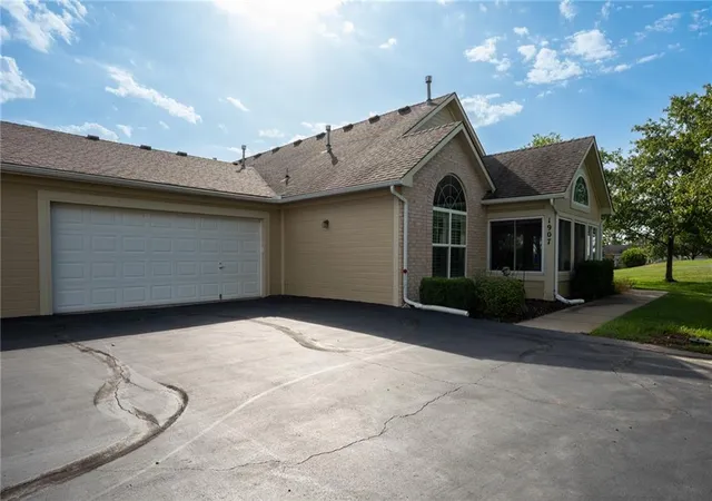 Photo 3 of Sale Pending at 1907 W 139th Street, Overland Park, KS 66224 | MLS# 2642645 | Listing updated on 2026-09-22