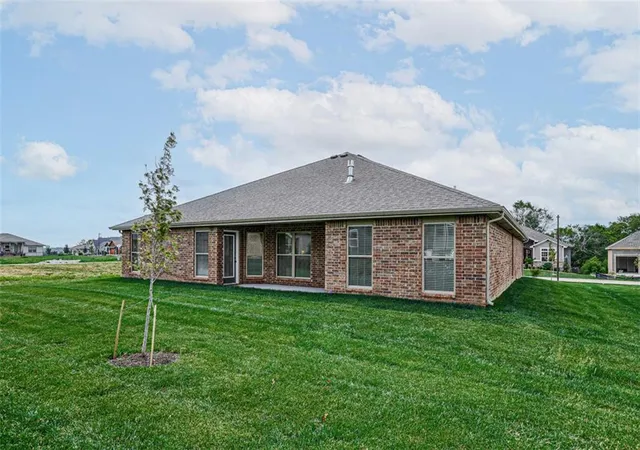 Photo 1 of Single family home for sale at 6701 Apache Dr, Shawnee, KS 66226 | MLS# 2642657 | Listing updated on 2026-09-17