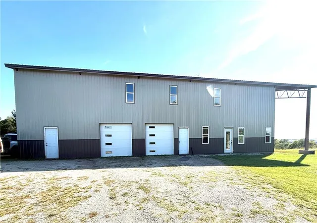 Photo 3 of Single family home for sale at 30607 Kite Rd, Conception Junction, MO 64434 | MLS# 2642659 | Listing updated on 2026-09-18