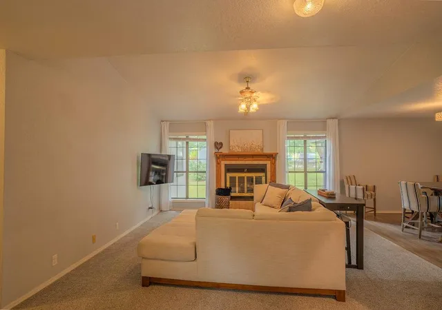 Photo 3 of Single family home for sale at 1501 Tyson Dr, Joplin, MO 64801 | MLS# 2642661 | Listing updated on 2026-09-17