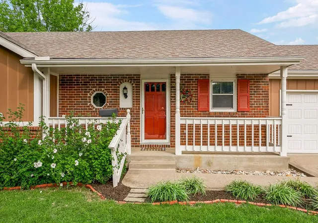 Photo 2 of Single family home for sale at 1108 Ash St, Harrisonville, MO 64701 | MLS# 2642662 | Listing updated on 2026-10-07