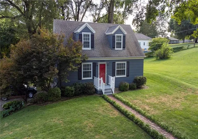 Photo 1 of Sale Pending at 3822 Seneca St, Saint Joseph, MO 64507 | MLS# 2642665 | Listing updated on 2026-09-21