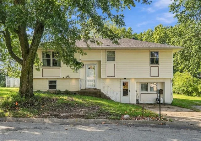 Photo 1 of Single family home for sale at 153 Cardinal Cir, Lawson, MO 64062 | MLS# 2642693 | Listing updated on 2026-09-23