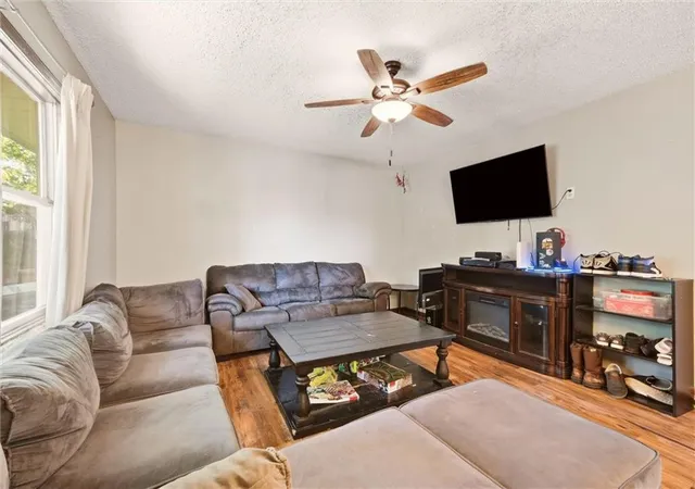 Photo 4 of Single family home for sale at 153 Cardinal Cir, Lawson, MO 64062 | MLS# 2642693 | Listing updated on 2026-09-23