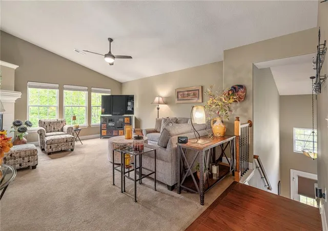 Photo 4 of Townhouse for sale at 8924 Inkster St, Lenexa, KS 66227 | MLS# 2642713 | Listing updated on 2026-10-08