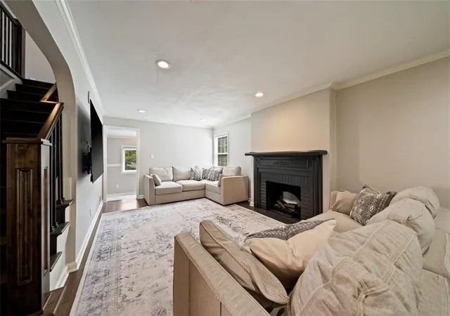 Photo 3 of Sale Pending at 7411 Campbell St, Kansas City, MO 64131 | MLS# 2642720 | Listing updated on 2026-10-05
