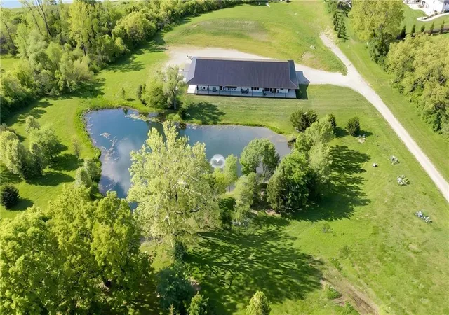 Photo 2 of Single family home for sale at 12820 Nw Crooked Rd, Kansas City, MO 64152 | MLS# 2642725 | Listing updated on 2026-09-18