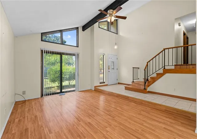 Photo 4 of Single family home for sale at 11921 W 66th Terrace, Shawnee, KS 66216 | MLS# 2642731 | Listing updated on 2026-09-18