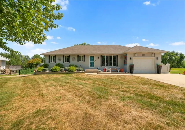 Photo 1 of Sale Pending at 907 N 5th Street, Drexel, MO 64742 | MLS# 2642736 | Listing updated on 2026-10-07