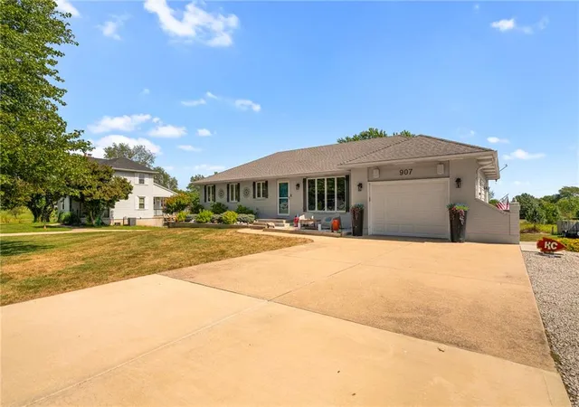 Photo 3 of Sale Pending at 907 N 5th Street, Drexel, MO 64742 | MLS# 2642736 | Listing updated on 2026-10-07