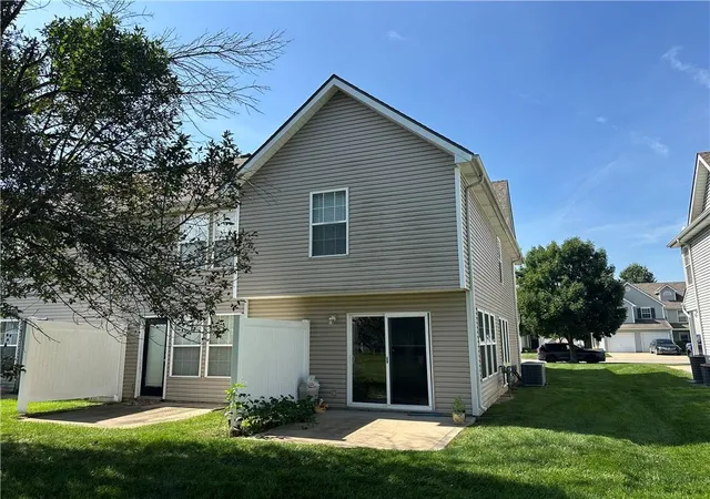 Photo 3 of Townhouse for sale at 4524 83 Road Ter, Kansas City, MO 64119 | MLS# 2642760 | Listing updated on 2026-09-19