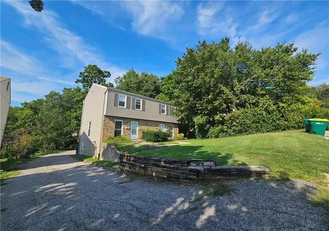 Photo 2 of Multi family home for sale at 1922 W 36th Avenue, Kansas City, KS 66103 | MLS# 2642769 | Listing updated on 2026-09-18