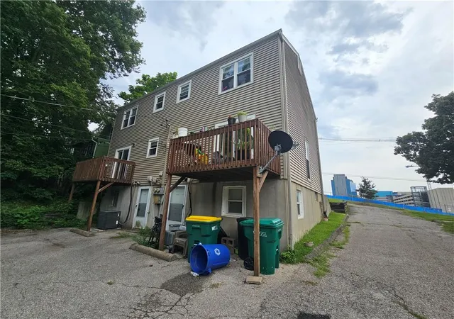 Photo 3 of Multi family home for sale at 1922 W 36th Avenue, Kansas City, KS 66103 | MLS# 2642769 | Listing updated on 2026-09-18