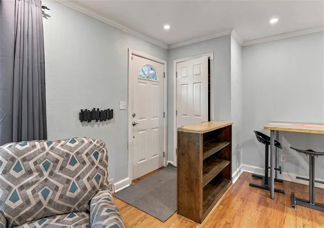 Photo 3 of Sale Pending at 3007 W 73rd Terrace, Prairie Village, KS 66208 | MLS# 2642787 | Listing updated on 2026-10-16