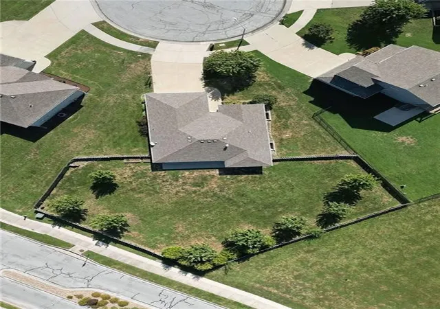 Photo 2 of Single family home for sale at 702 Andy Ct, Belton, MO 64012 | MLS# 2642789 | Listing updated on 2026-09-20