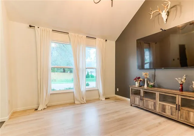 Photo 4 of Single family home for sale at 8911 NE 74th Street, Kansas City, MO 64158 | MLS# 2642791 | Listing updated on 2026-10-29