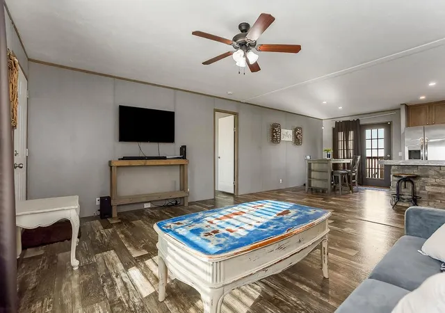 Photo 3 of Single family home for sale at 411 S 2nd Street, Mound City, KS 66056 | MLS# 2642793 | Listing updated on 2026-09-21