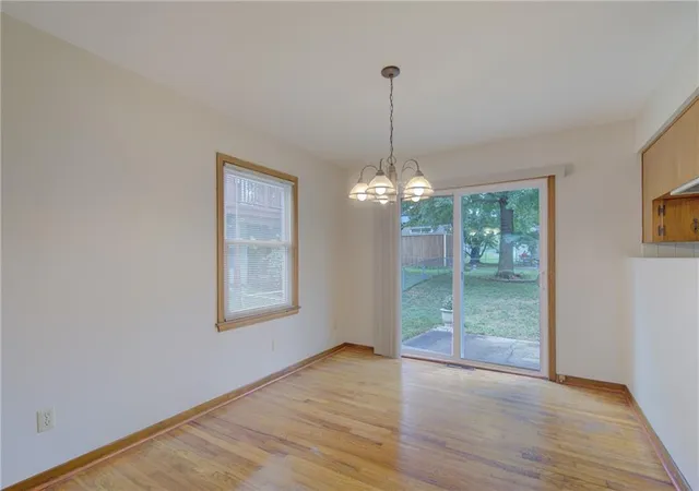 Photo 4 of Single family home for sale at 1532 NE 51st Terrace, Kansas City, MO 64118 | MLS# 2642794 | Listing updated on 2026-10-03