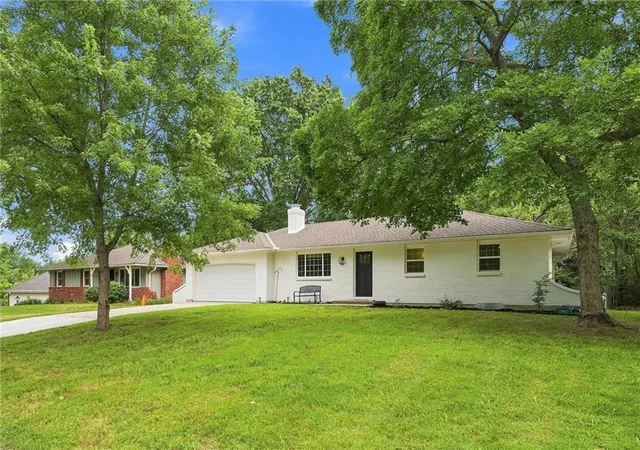 Photo 3 of Single family home for sale at 5913 Noland Rd, Shawnee, KS 66216 | MLS# 2642802 | Listing updated on 2026-10-02