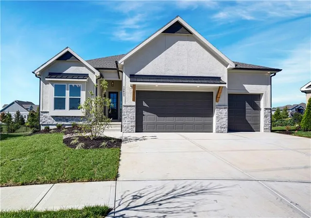 Photo 1 of Single family home for sale at 13037 W 174th Place, Overland Park, KS 66221 | MLS# 2642805 | Listing updated on 2026-10-08