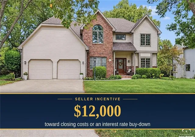 Photo 1 of Single family home for sale at 4708 Muirfield Dr, Lawrence, KS 66047 | MLS# 2642808 | Listing updated on 2026-10-09