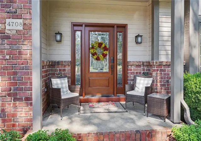 Photo 3 of Single family home for sale at 4708 Muirfield Dr, Lawrence, KS 66047 | MLS# 2642808 | Listing updated on 2026-09-30